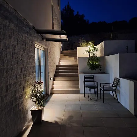 Vista Nova Villa *
