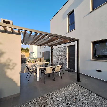 Vista Nova ヴィラ Blato